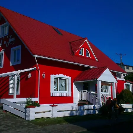 Istberg Cafe Restaurant & Szálloda