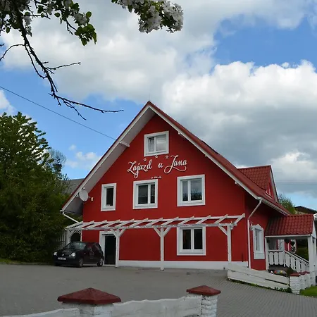 Istberg Cafe Restaurant & * Istebna