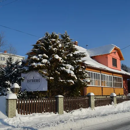 Istberg Cafe Restaurant & Szálloda
