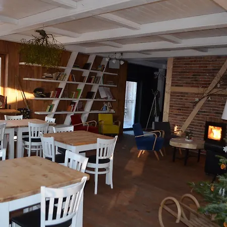 Istberg Cafe Restaurant &